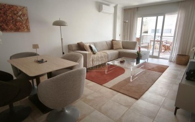 Precioso apartamento en venta en el centro de Altea, junto al Paseo Marítimo.